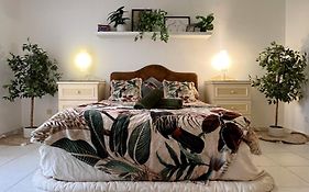 Top Location Sliema Stylish Rooms