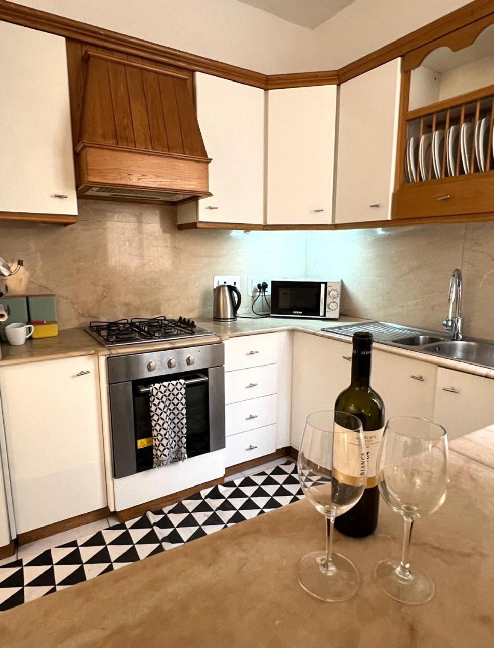 Top Location Sliema Stylish Rooms Exterior photo